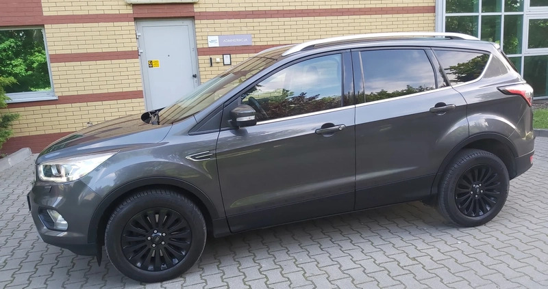 Ford Kuga cena 78800 przebieg: 151000, rok produkcji 2017 z Elbląg małe 379